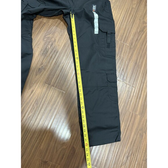 511 Tactical Mens EMS Cargo Pants Black Teflon Utility Size 36X34 Regular NEW - Picture 10 of 10